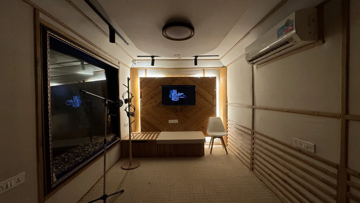 Bhramnaad Studio live room